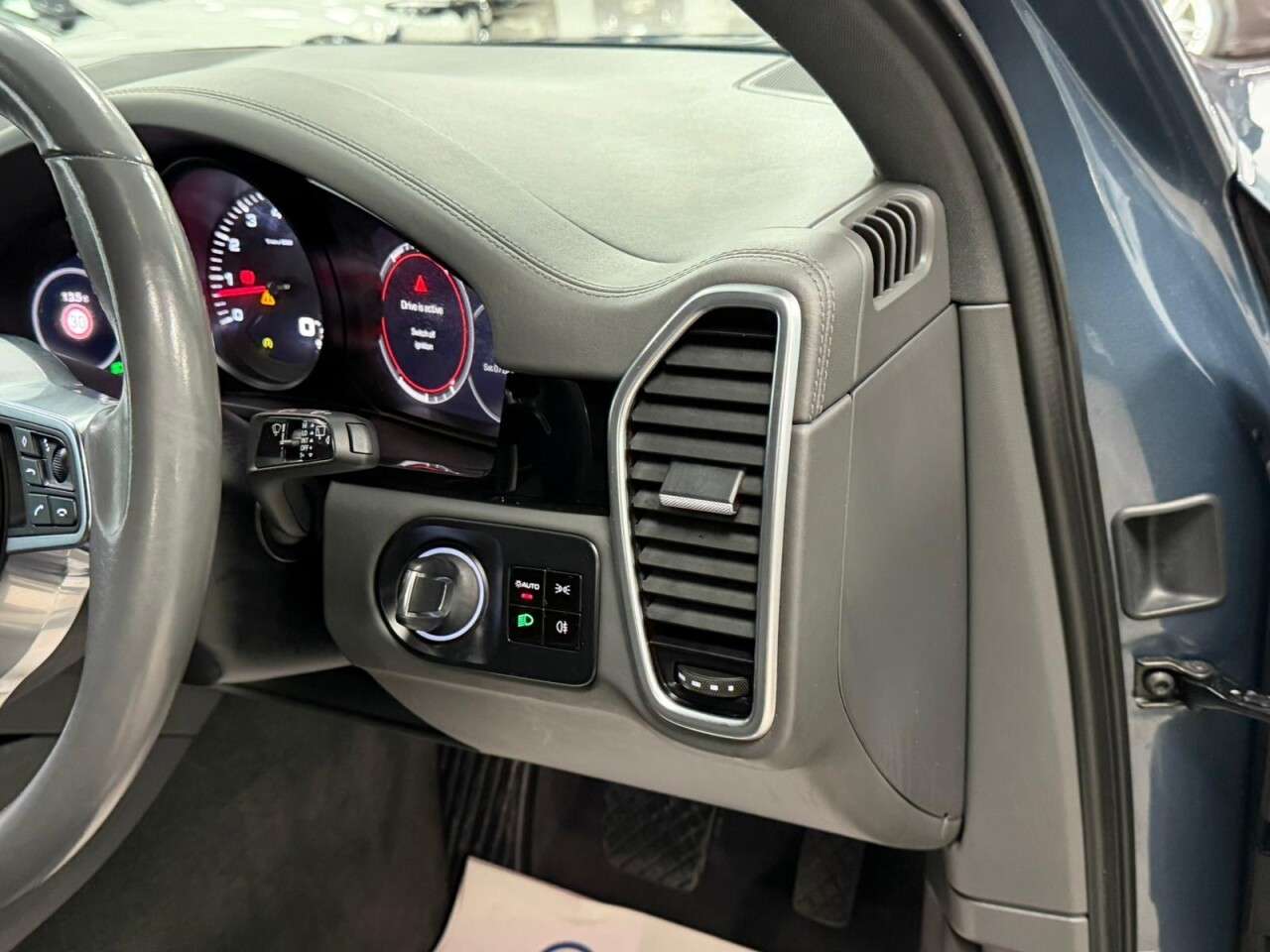 2018 PORSCHE CAYENNE 2018 PORSCHE CAYENNE