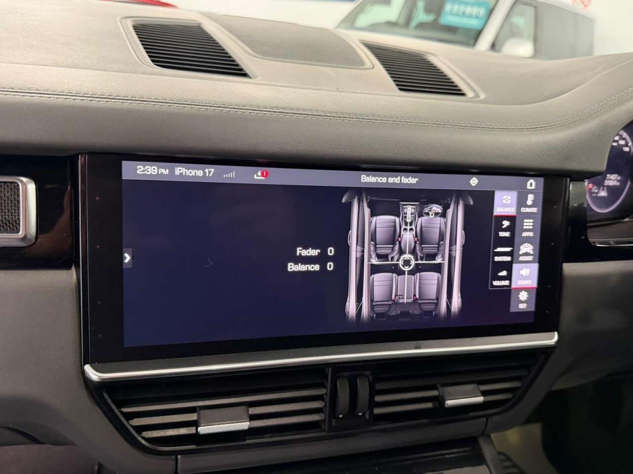 2018 PORSCHE CAYENNE 2018 PORSCHE CAYENNE