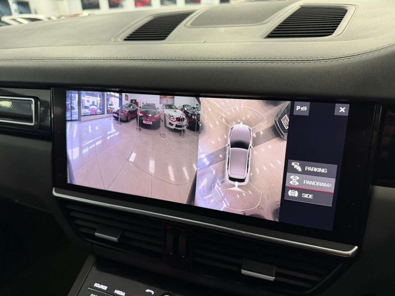 2018 PORSCHE CAYENNE 2018 PORSCHE CAYENNE