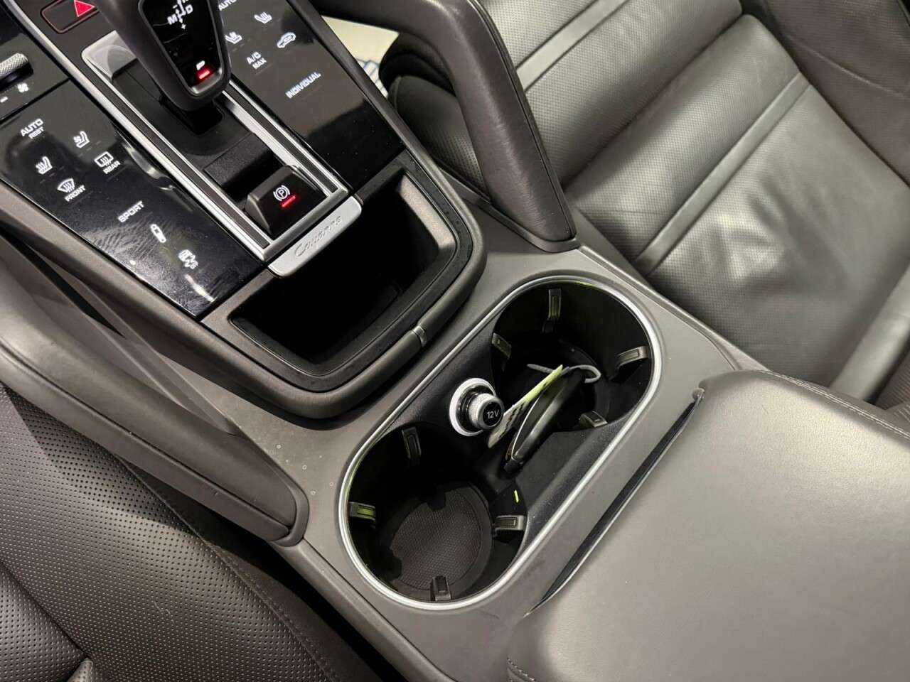 2018 PORSCHE CAYENNE 2018 PORSCHE CAYENNE