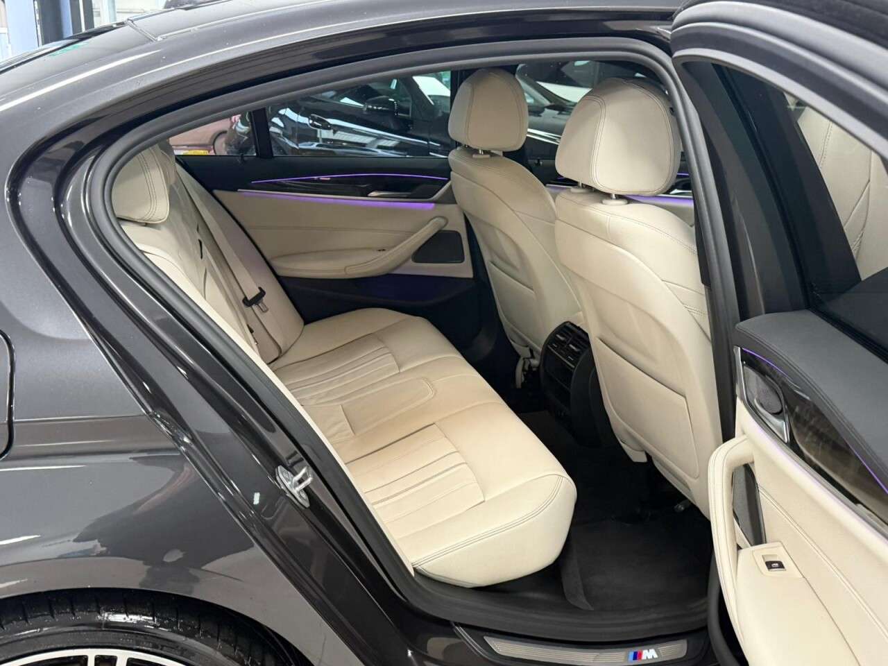 2017 BMW 5 SERIES 2017 BMW 5 SERIES