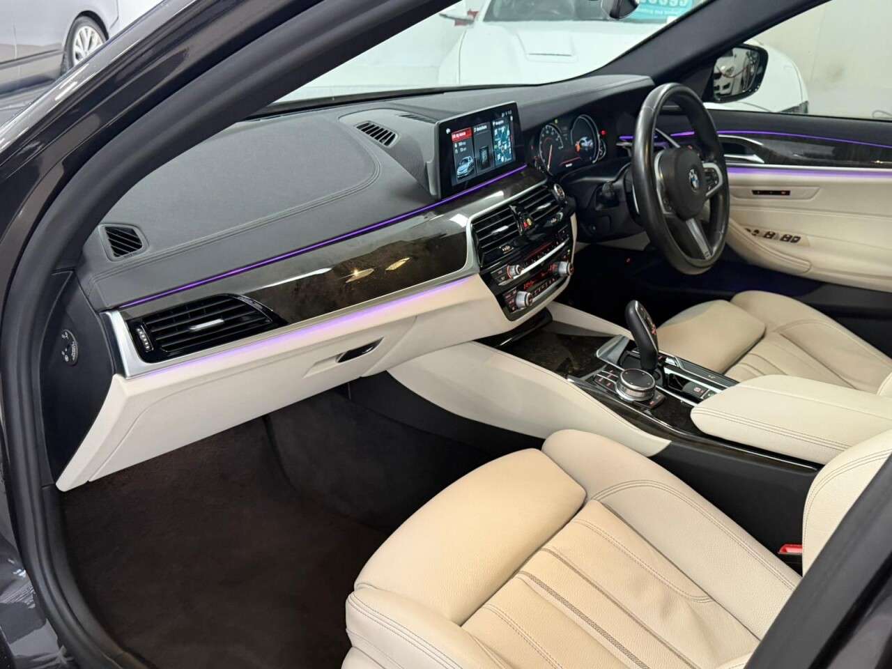 2017 BMW 5 SERIES 2017 BMW 5 SERIES