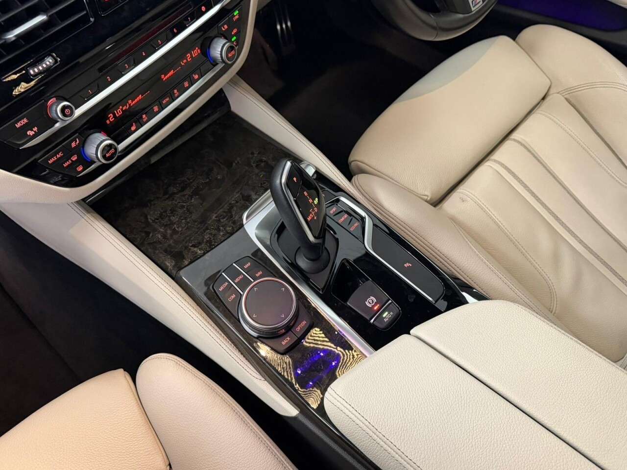 2017 BMW 5 SERIES 2017 BMW 5 SERIES