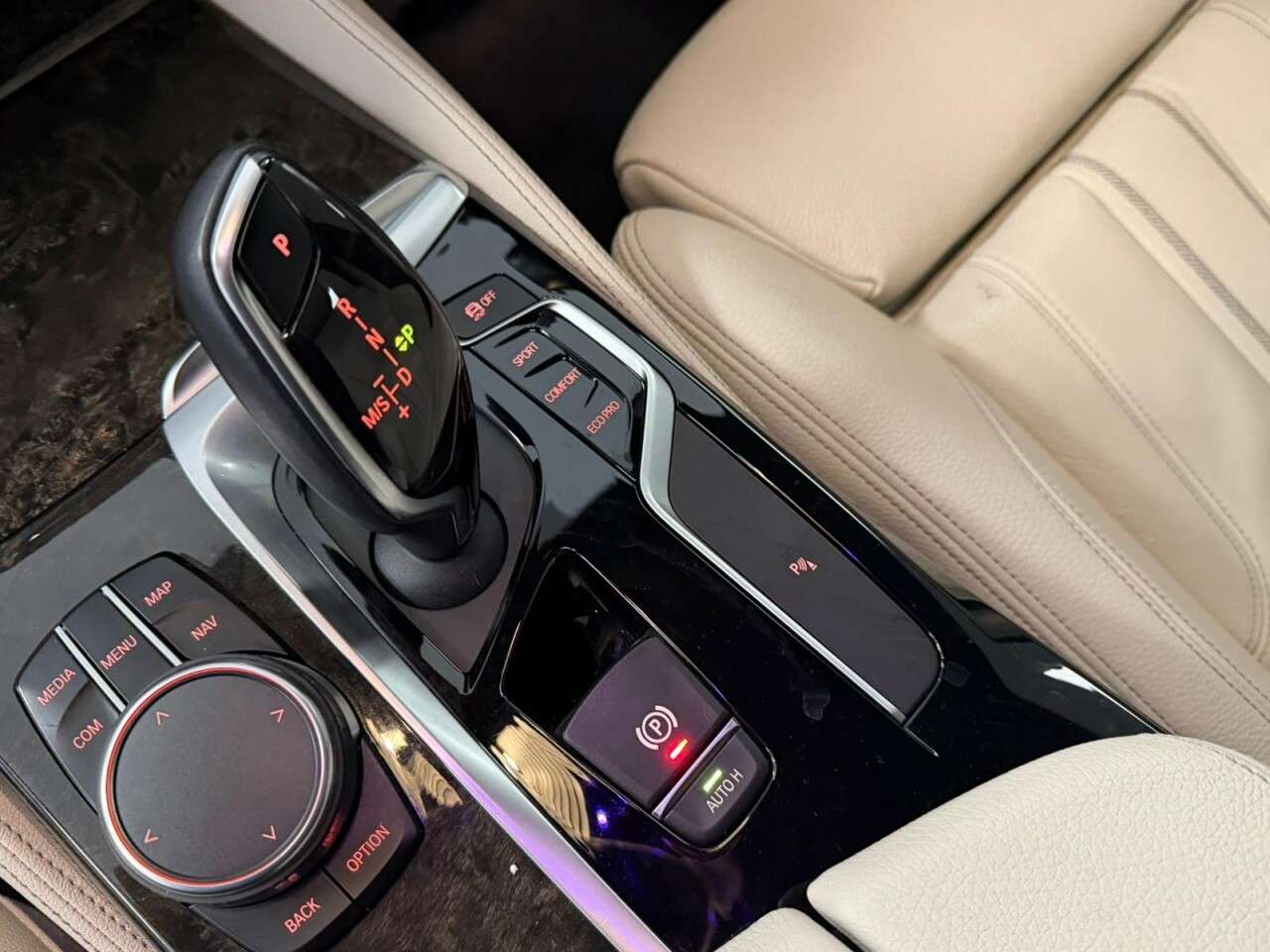 2017 BMW 5 SERIES 2017 BMW 5 SERIES