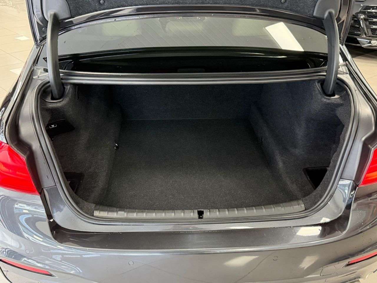 2017 BMW 5 SERIES 2017 BMW 5 SERIES