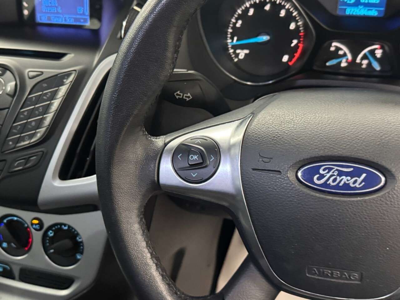 2011 FORD FOCUS 2011 FORD FOCUS