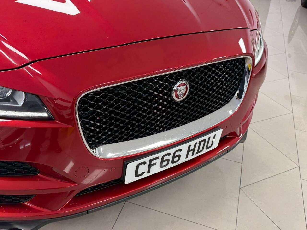 2016 JAGUAR F-PACE 2016 JAGUAR F-PACE