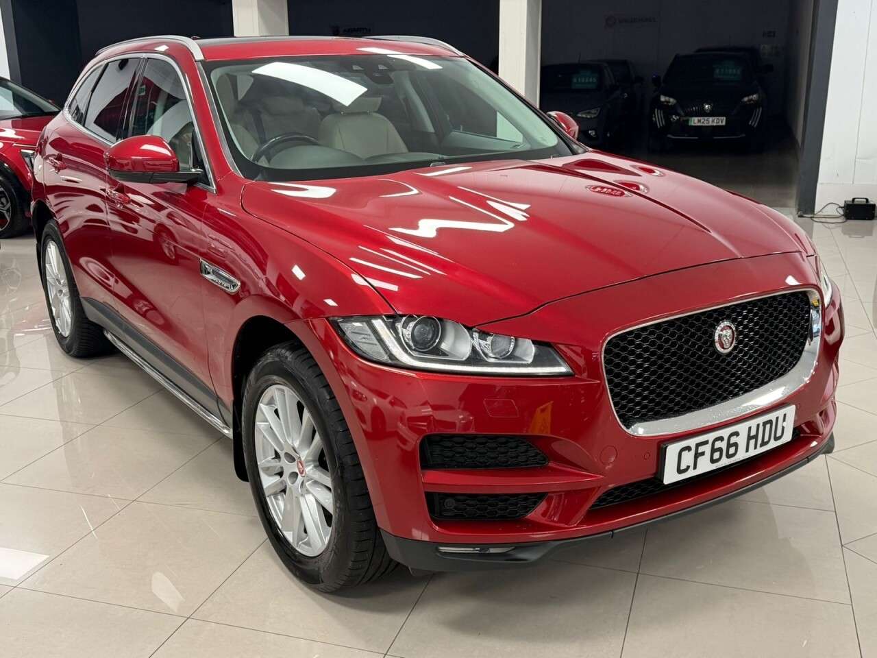 2016 JAGUAR F-PACE 2016 JAGUAR F-PACE