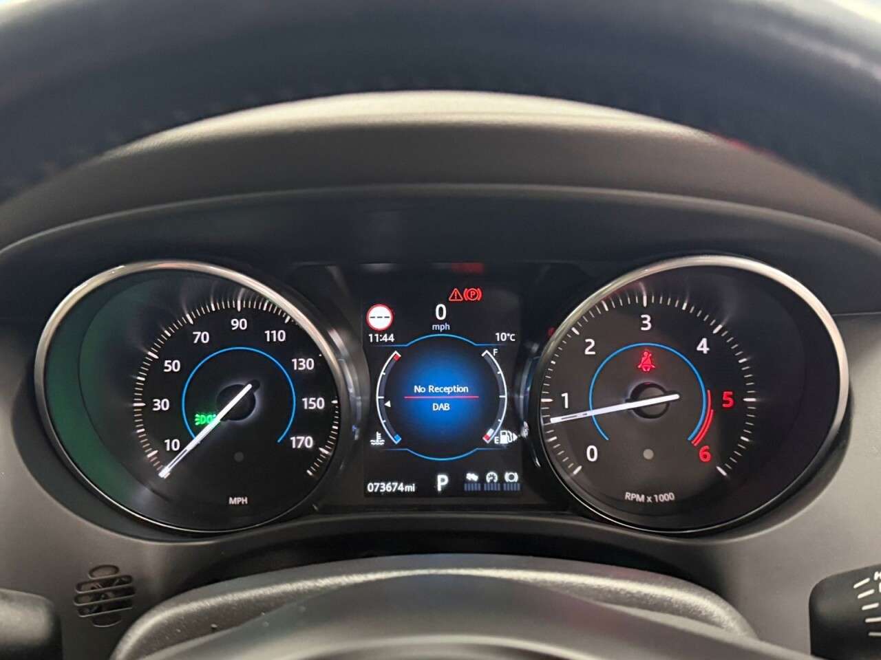 2016 JAGUAR F-PACE 2016 JAGUAR F-PACE