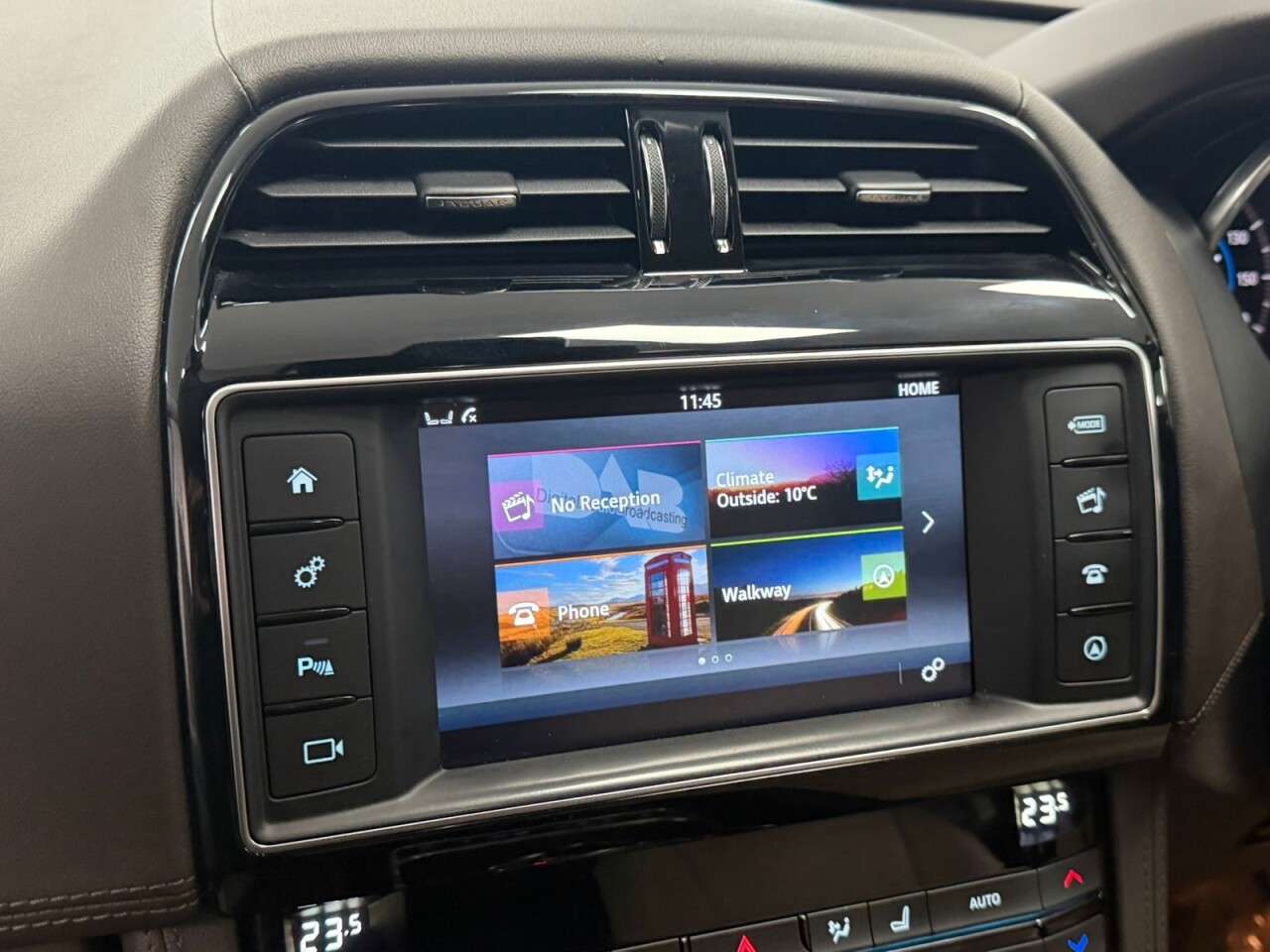 2016 JAGUAR F-PACE 2016 JAGUAR F-PACE