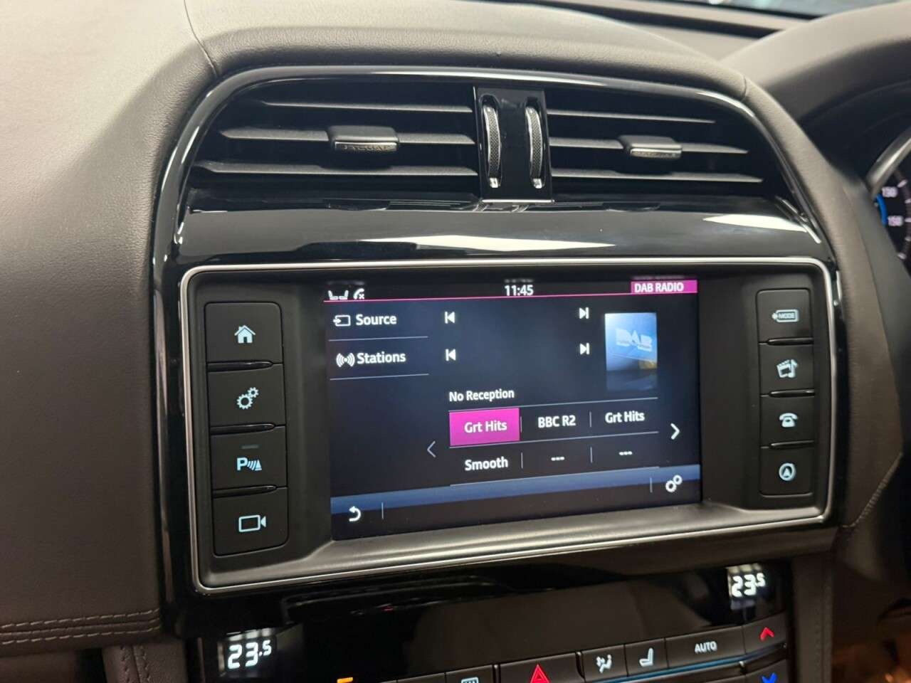 2016 JAGUAR F-PACE 2016 JAGUAR F-PACE