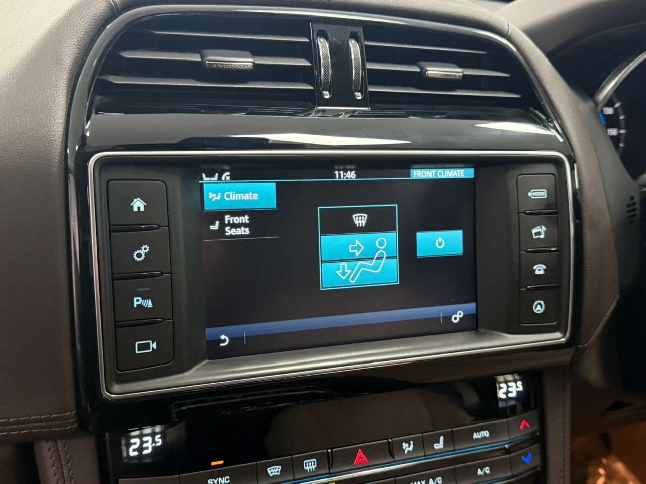 2016 JAGUAR F-PACE 2016 JAGUAR F-PACE