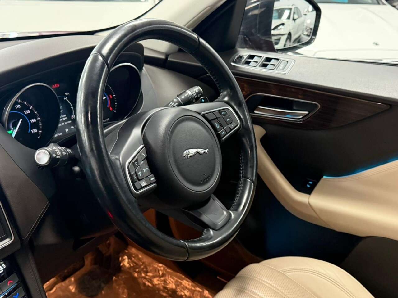 2016 JAGUAR F-PACE 2016 JAGUAR F-PACE