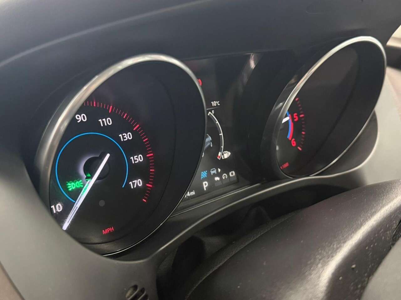 2016 JAGUAR F-PACE 2016 JAGUAR F-PACE