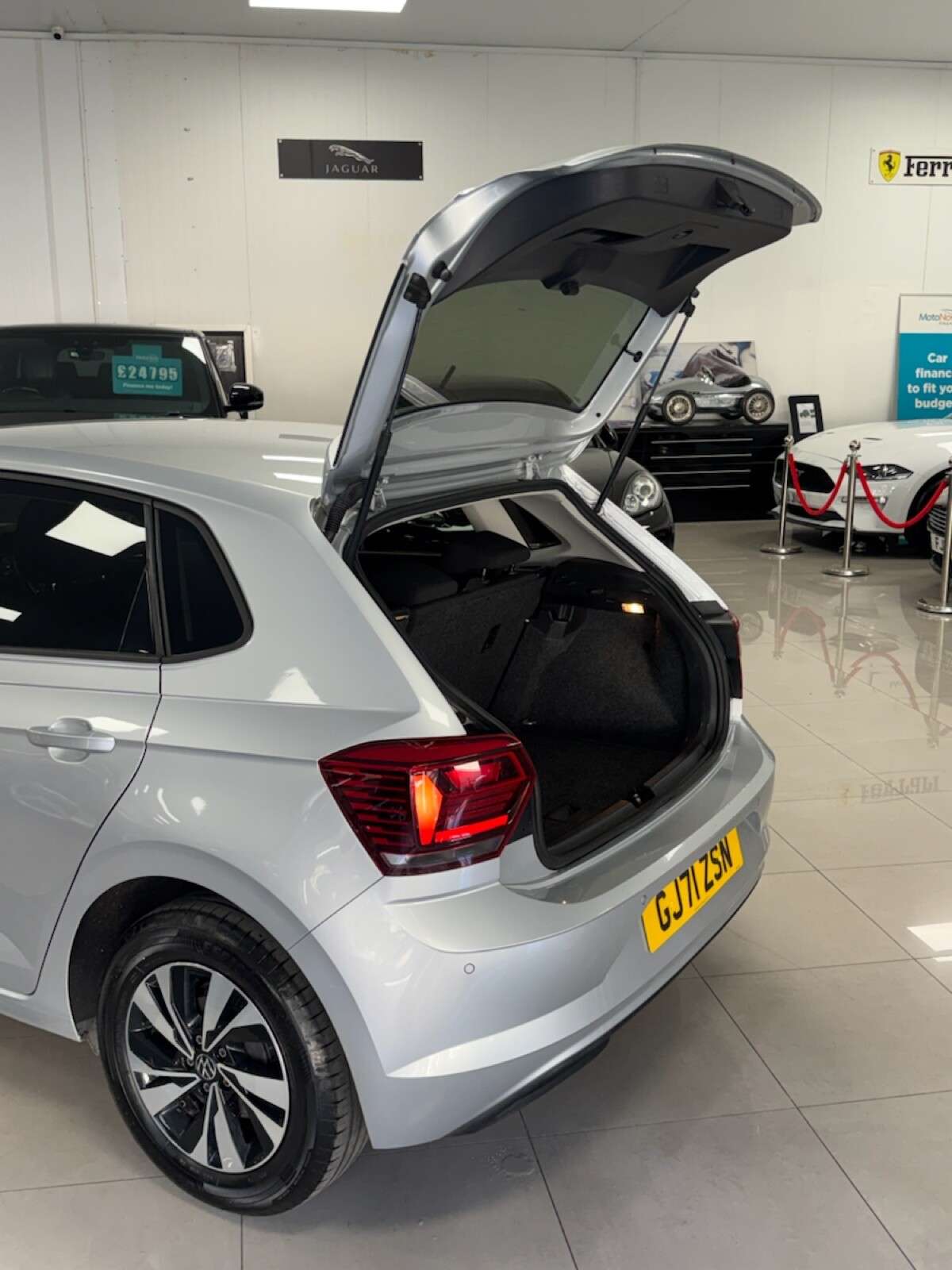 2021 VOLKSWAGEN POLO 2021 VOLKSWAGEN POLO