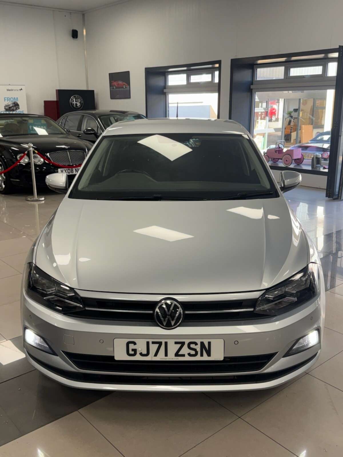 2021 VOLKSWAGEN POLO 2021 VOLKSWAGEN POLO