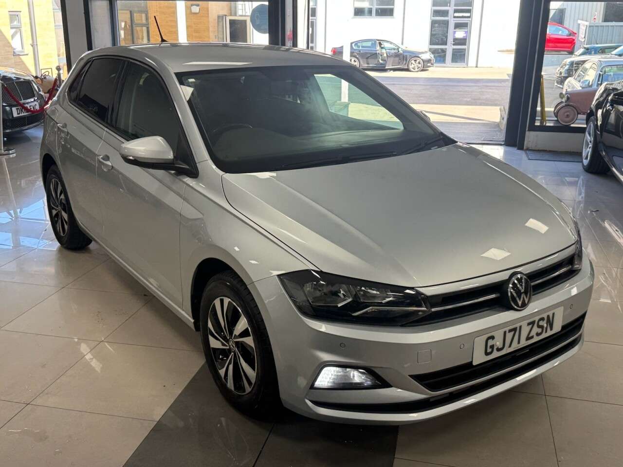 2021 VOLKSWAGEN POLO 2021 VOLKSWAGEN POLO