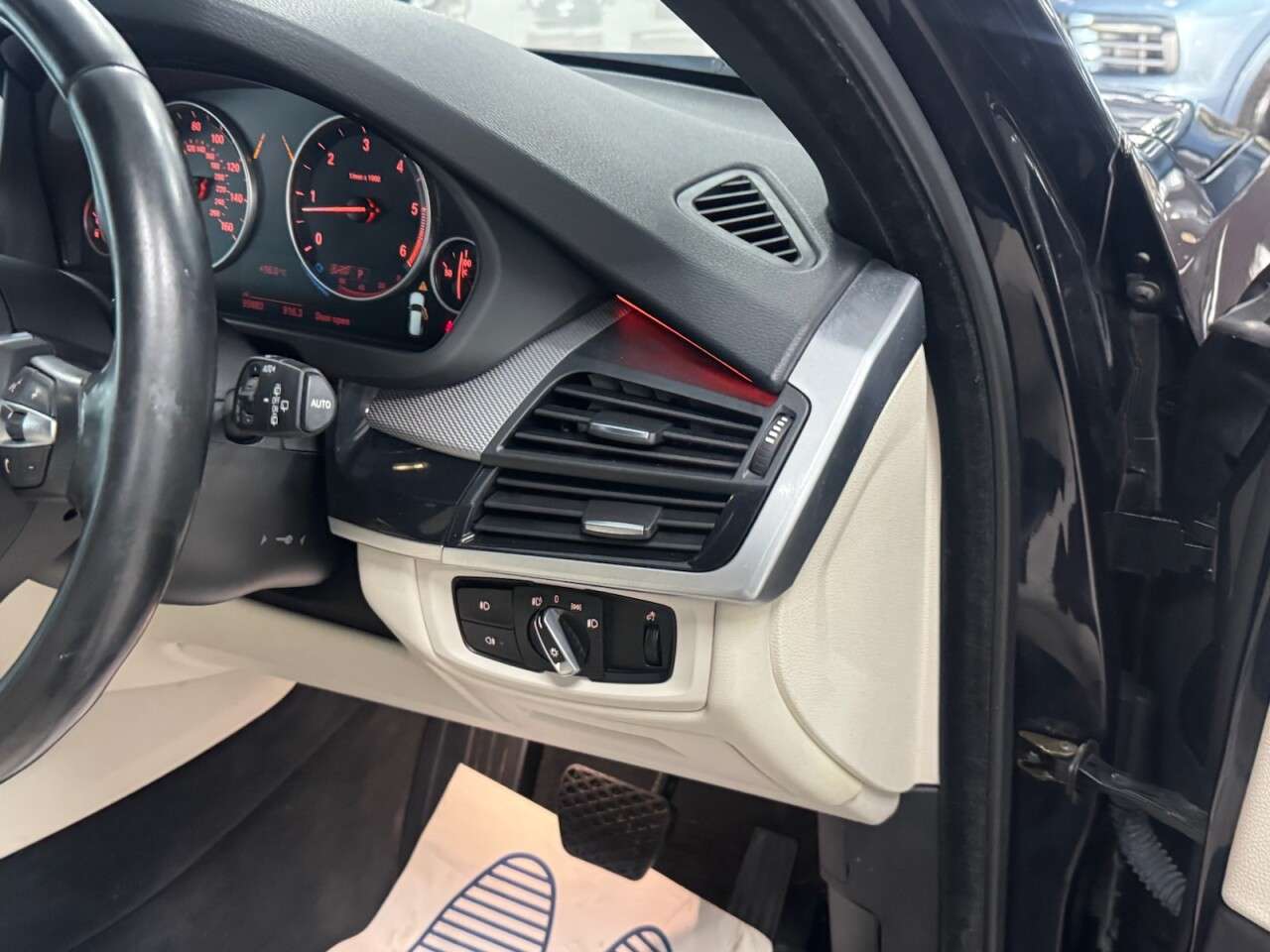 2015 BMW X5 2015 BMW X5