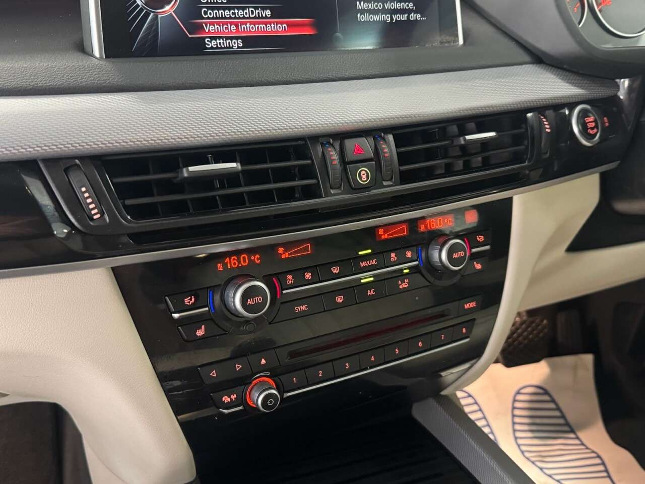 2015 BMW X5 2015 BMW X5