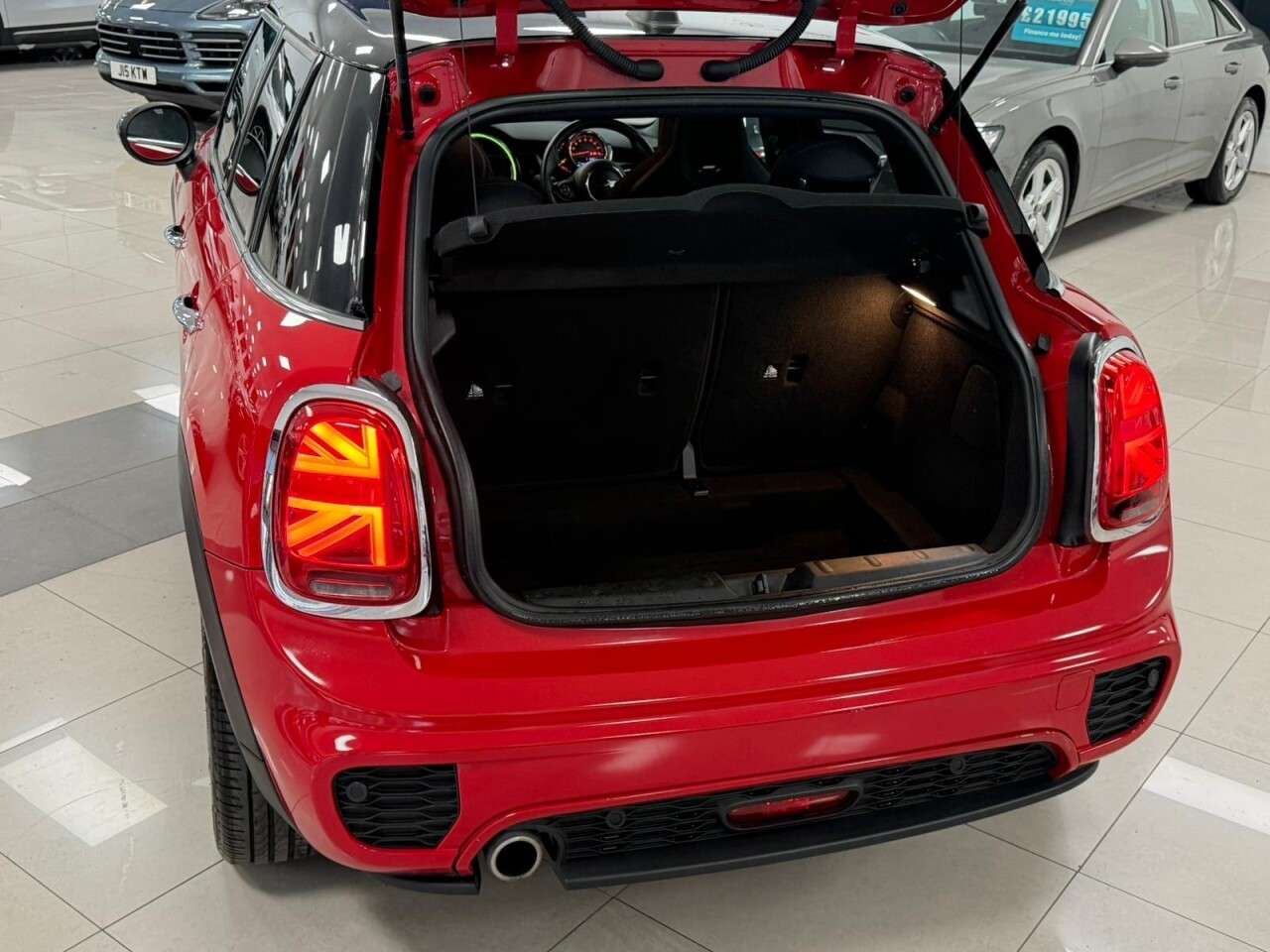 2018 MINI HATCH 2018 MINI HATCH