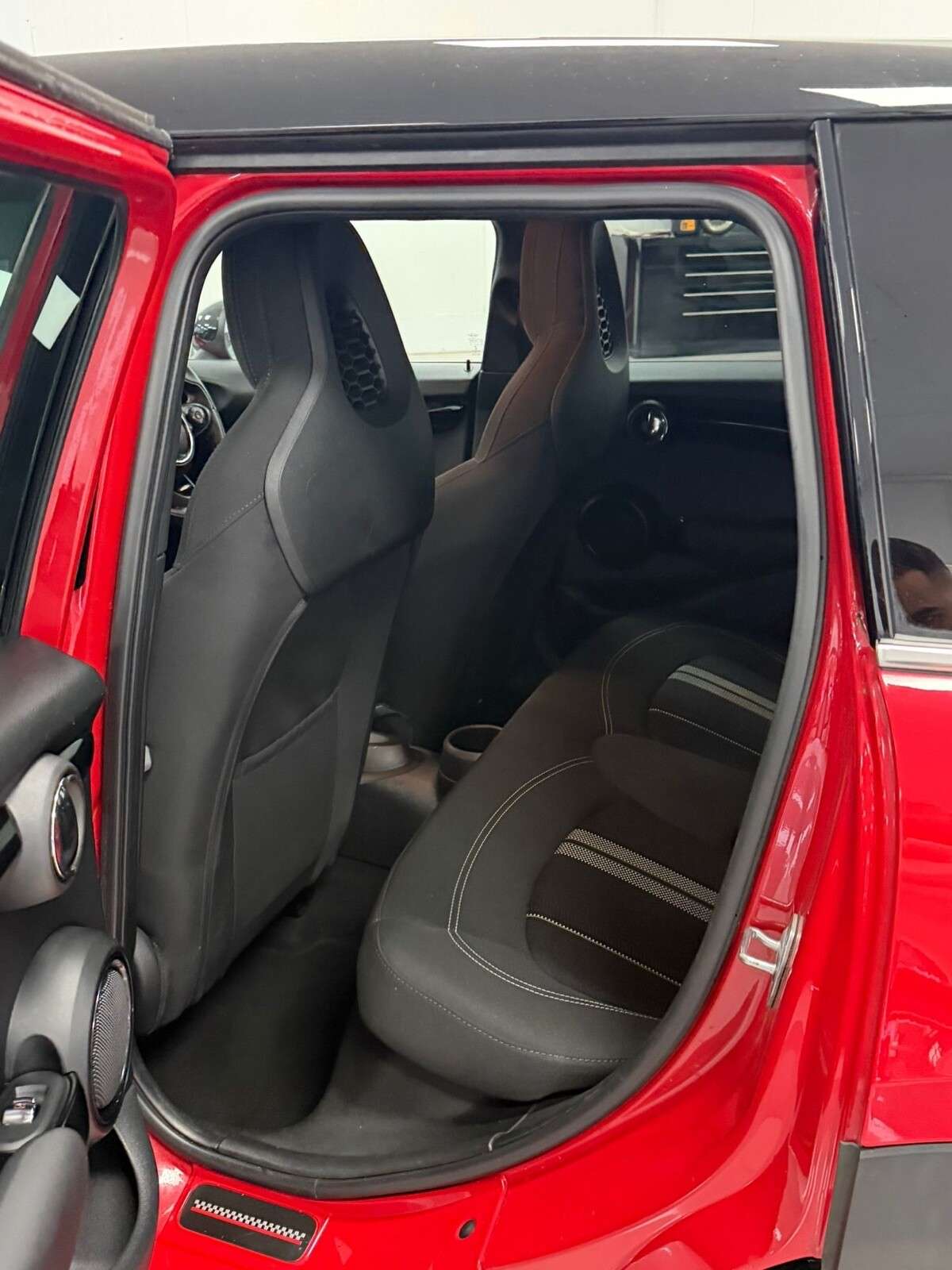 2018 MINI HATCH 2018 MINI HATCH