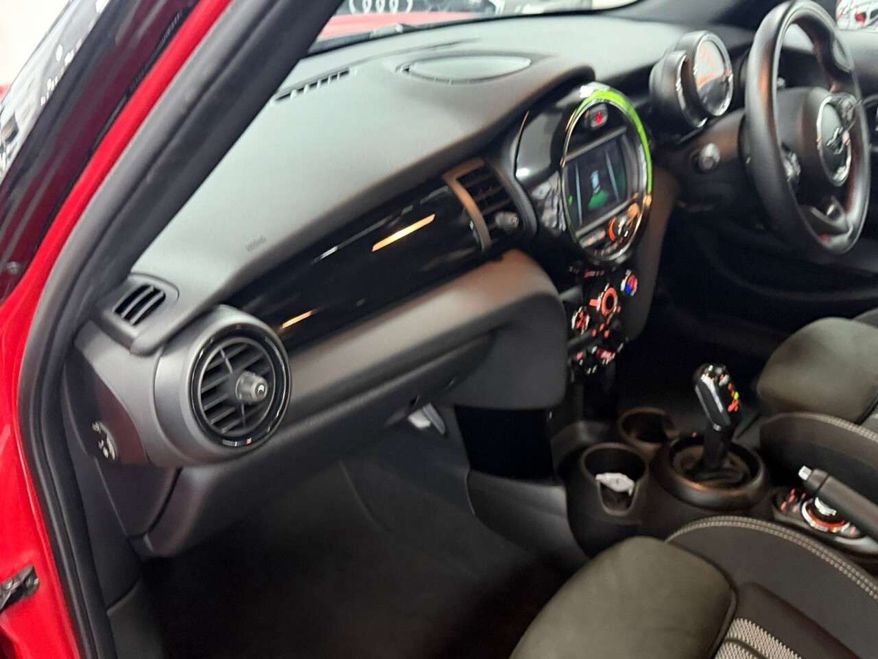 2018 MINI HATCH 2018 MINI HATCH