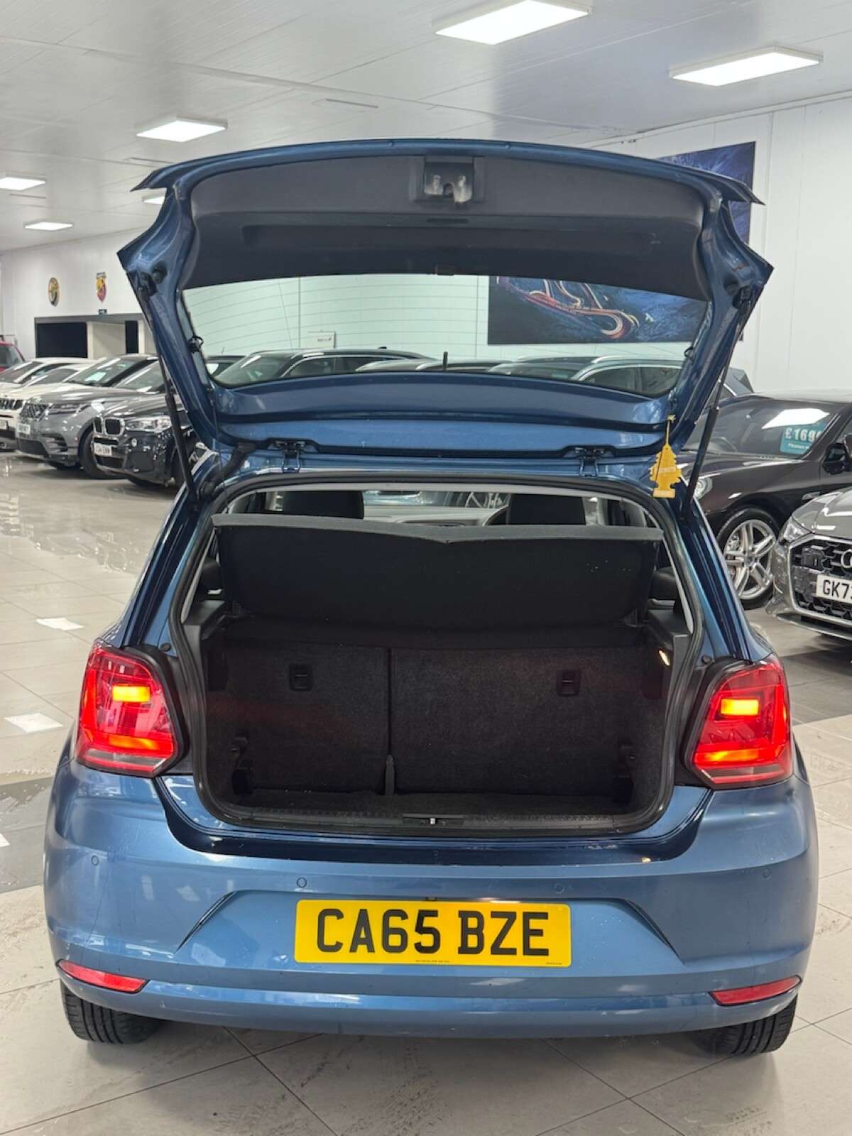 2015 VOLKSWAGEN POLO 2015 VOLKSWAGEN POLO