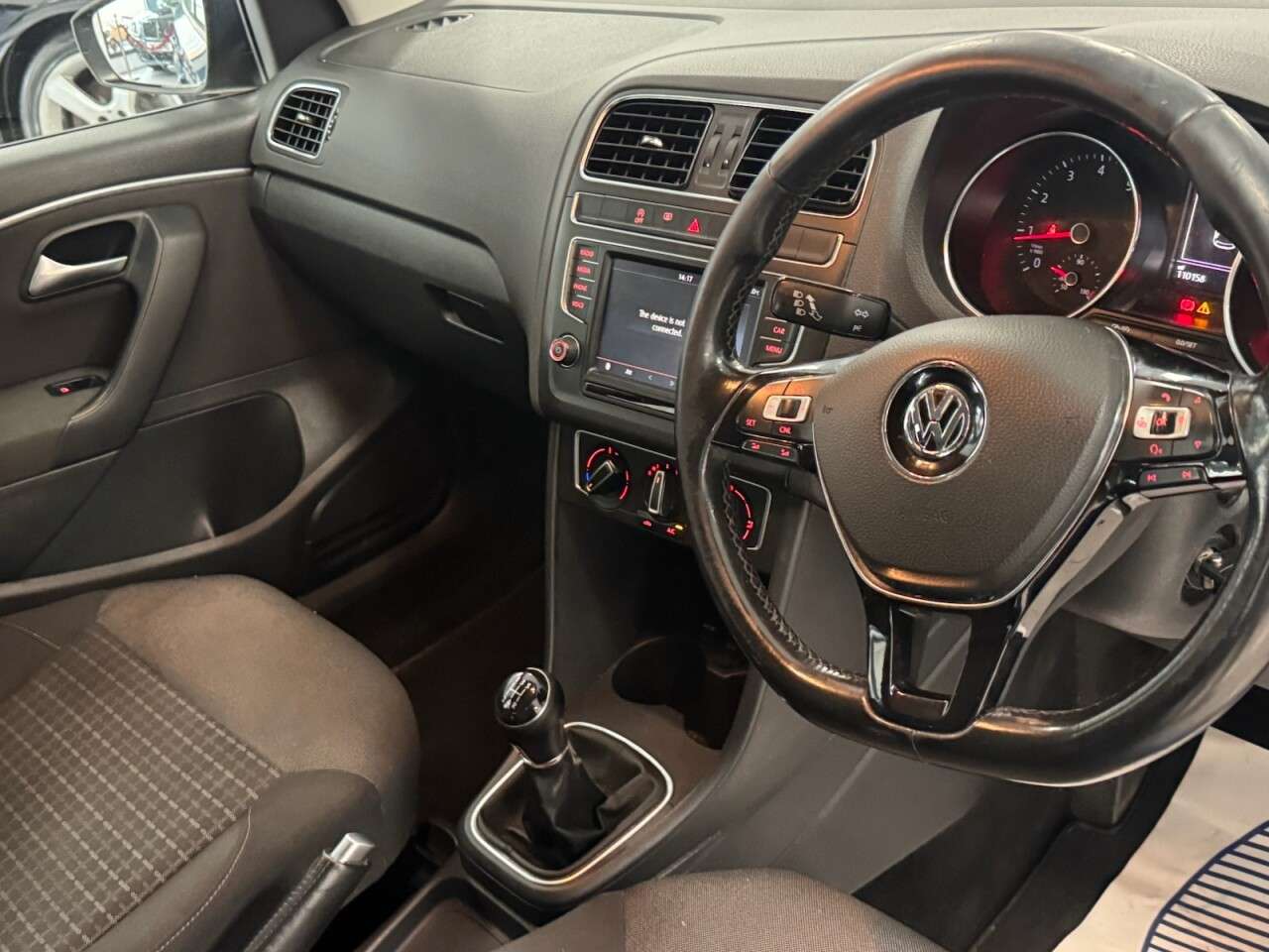 2015 VOLKSWAGEN POLO 2015 VOLKSWAGEN POLO