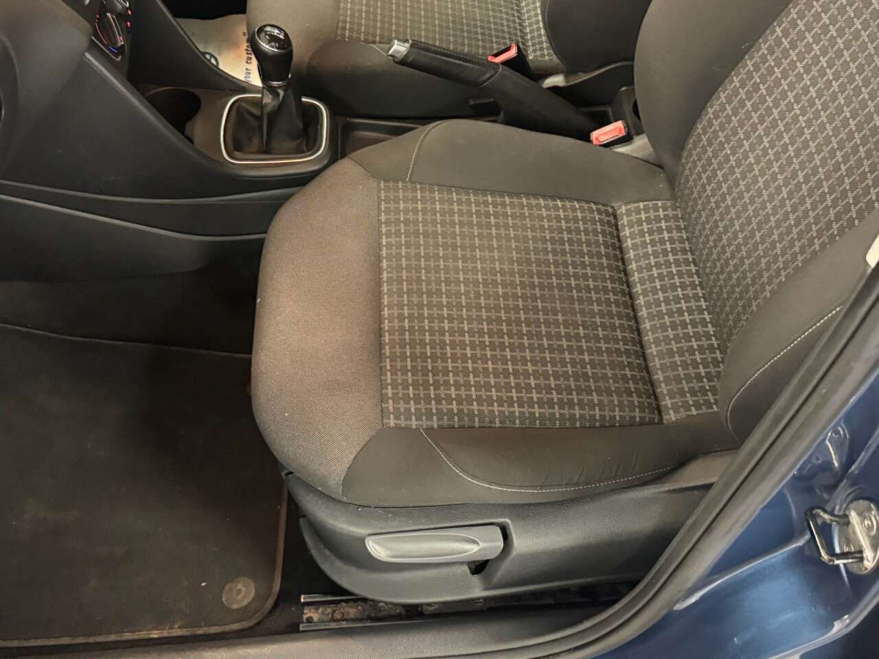 2015 VOLKSWAGEN POLO 2015 VOLKSWAGEN POLO