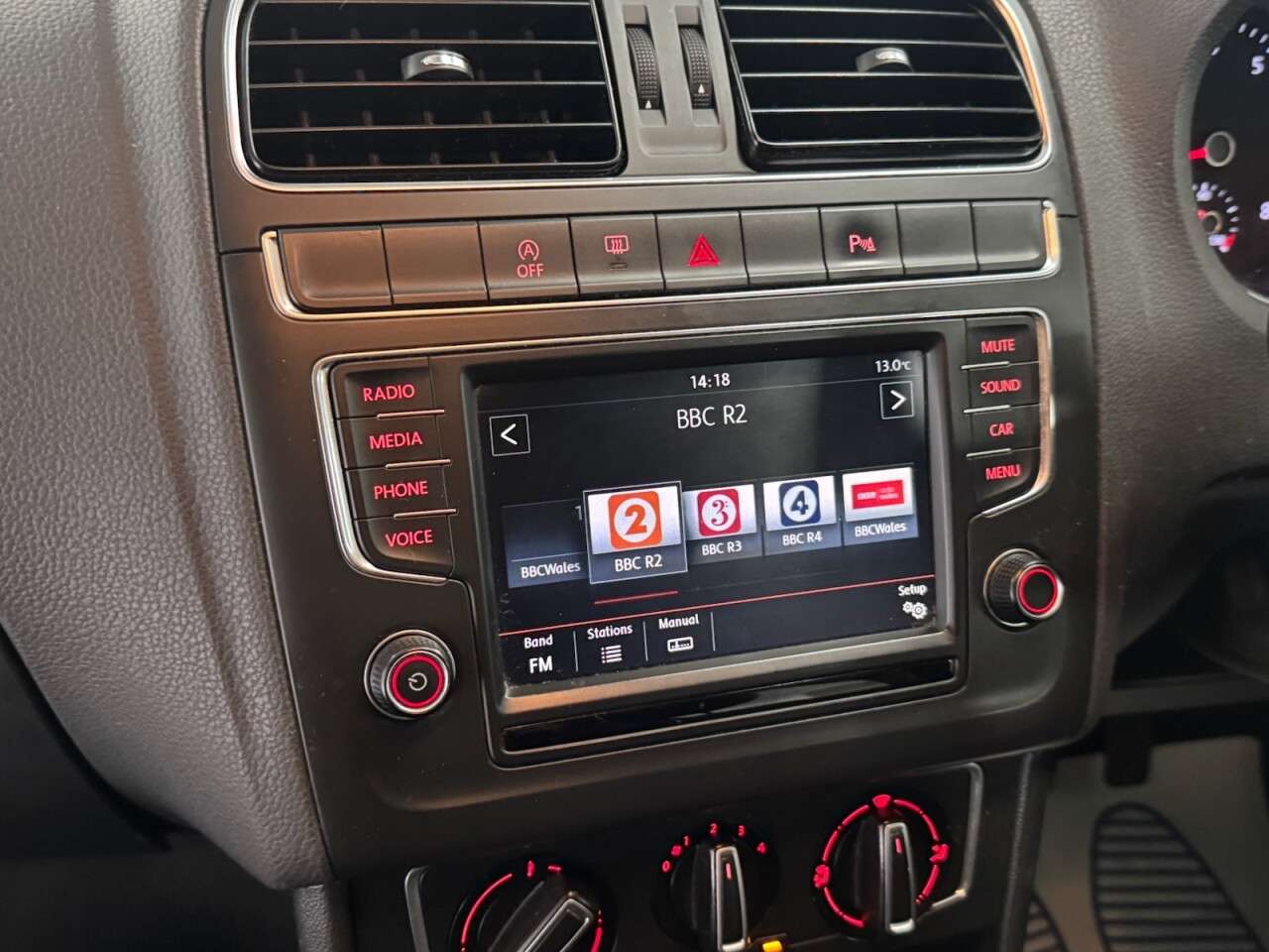 2015 VOLKSWAGEN POLO 2015 VOLKSWAGEN POLO