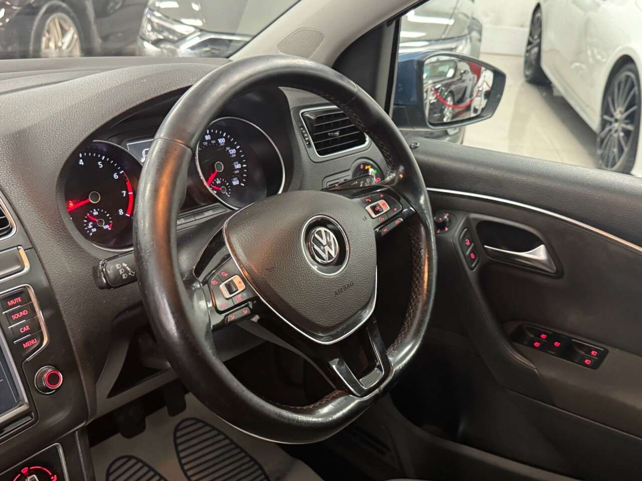 2015 VOLKSWAGEN POLO 2015 VOLKSWAGEN POLO