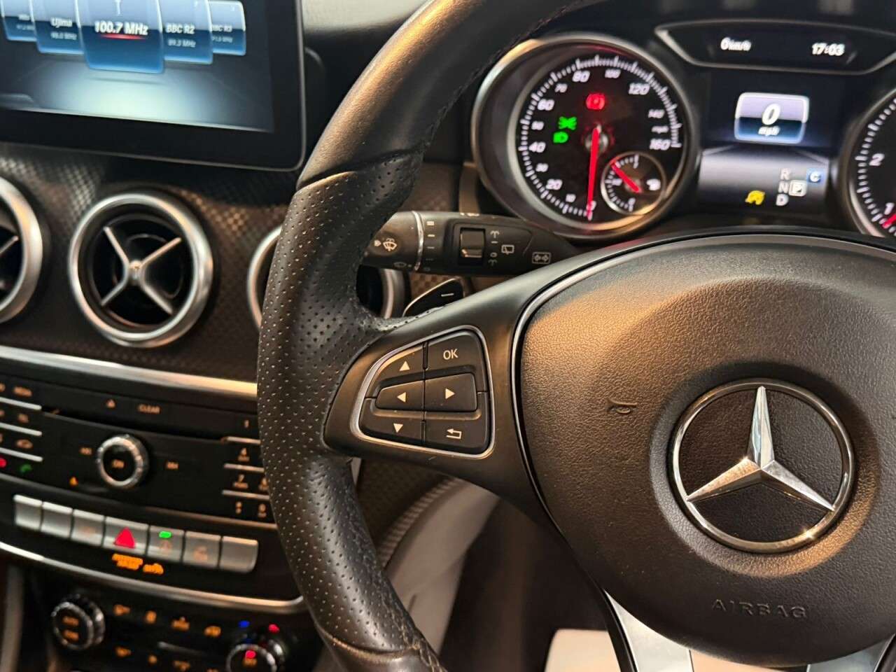 2016 MERCEDES-BENZ A-CLASS 2016 MERCEDES-BENZ A-CLASS