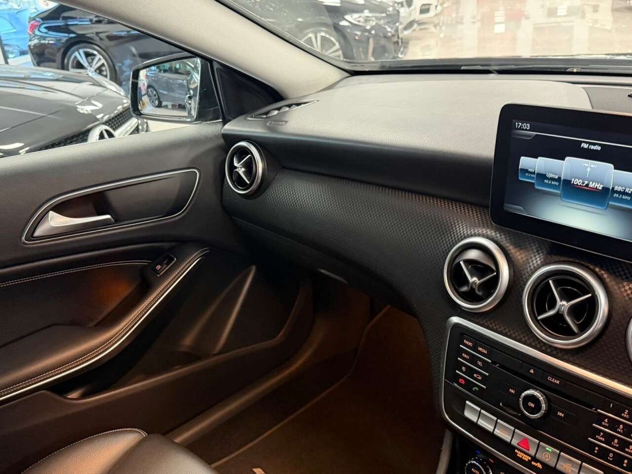 2016 MERCEDES-BENZ A-CLASS 2016 MERCEDES-BENZ A-CLASS