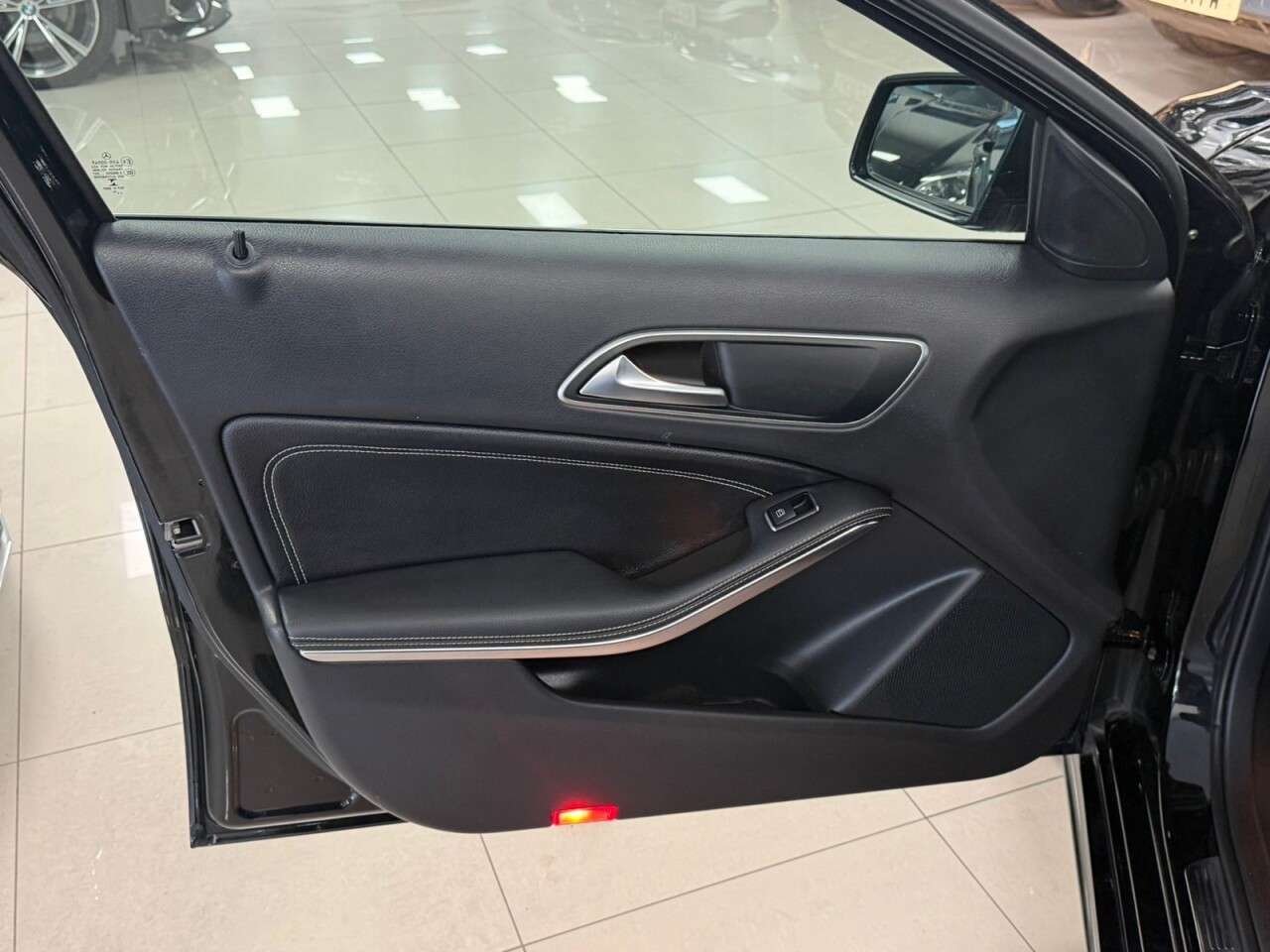 2016 MERCEDES-BENZ A-CLASS 2016 MERCEDES-BENZ A-CLASS