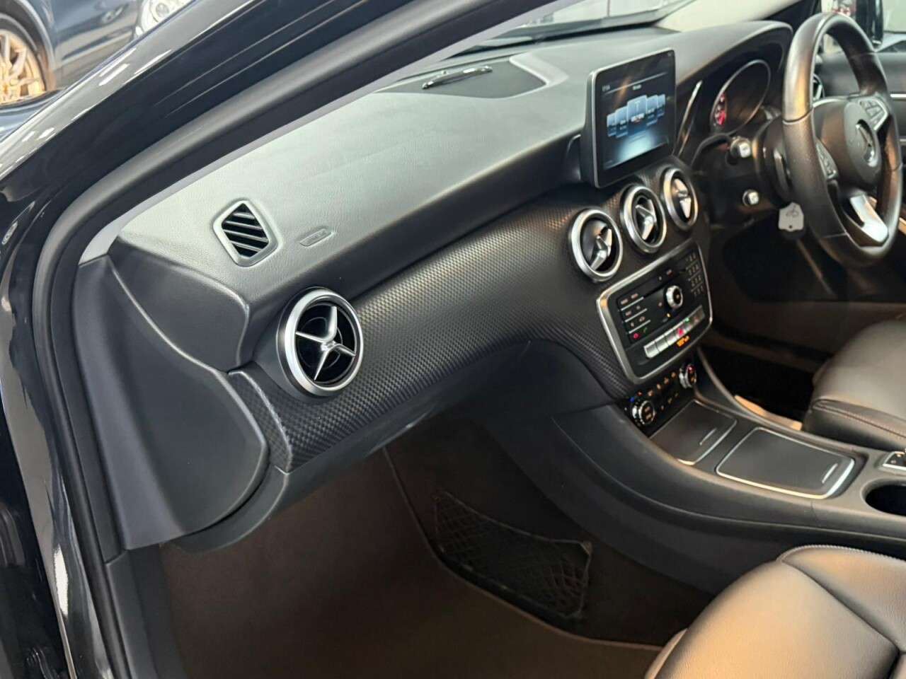 2016 MERCEDES-BENZ A-CLASS 2016 MERCEDES-BENZ A-CLASS