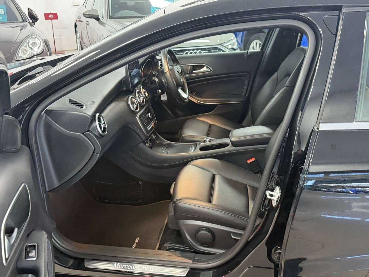 2016 MERCEDES-BENZ A-CLASS 2016 MERCEDES-BENZ A-CLASS