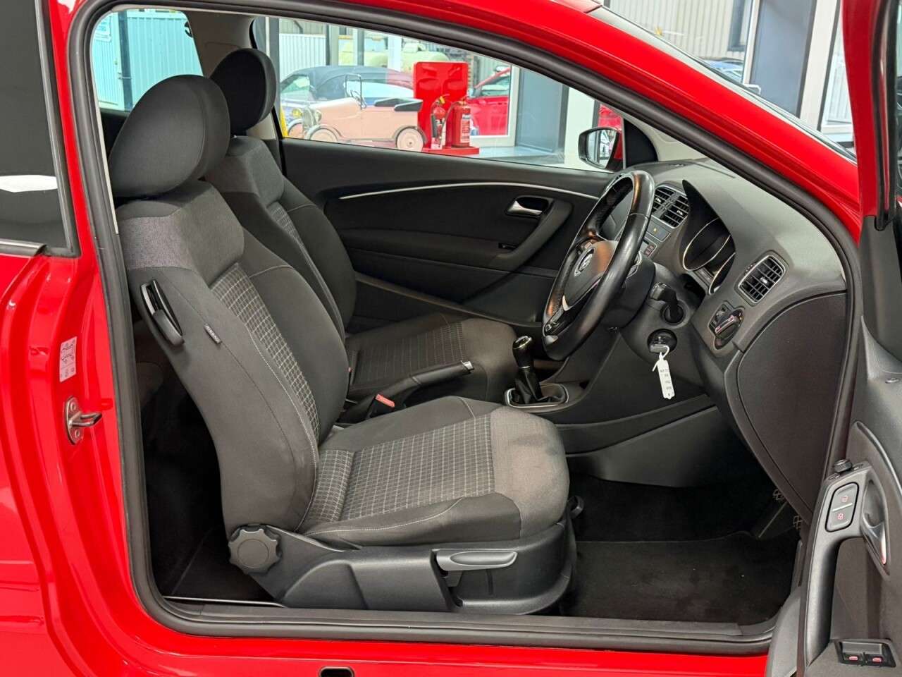 2017 VOLKSWAGEN POLO 2017 VOLKSWAGEN POLO