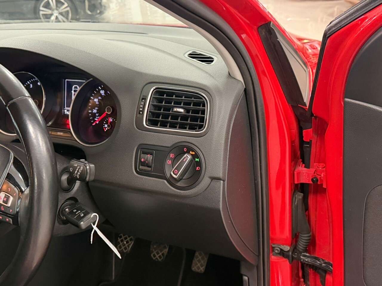 2017 VOLKSWAGEN POLO 2017 VOLKSWAGEN POLO