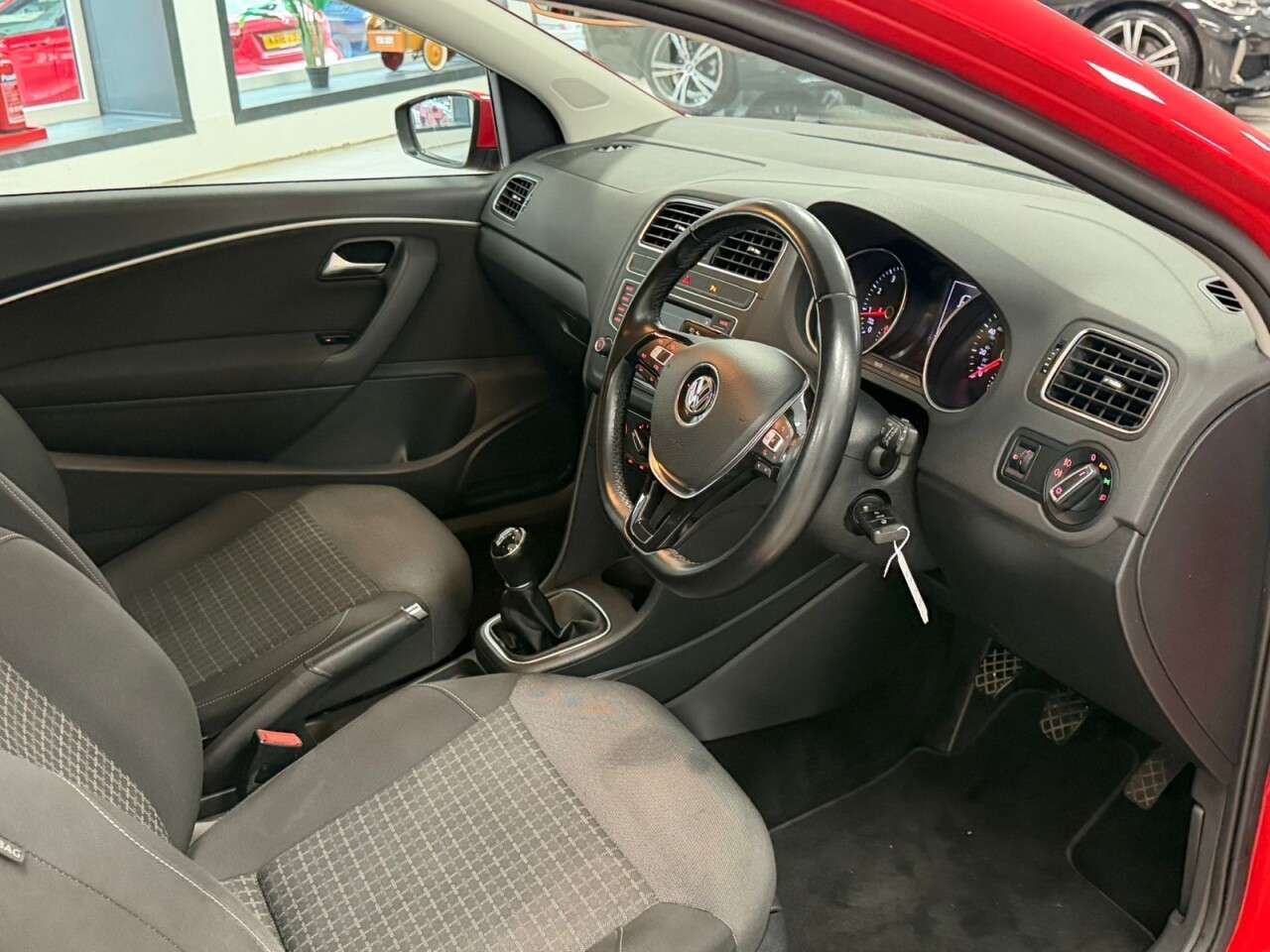 2017 VOLKSWAGEN POLO 2017 VOLKSWAGEN POLO