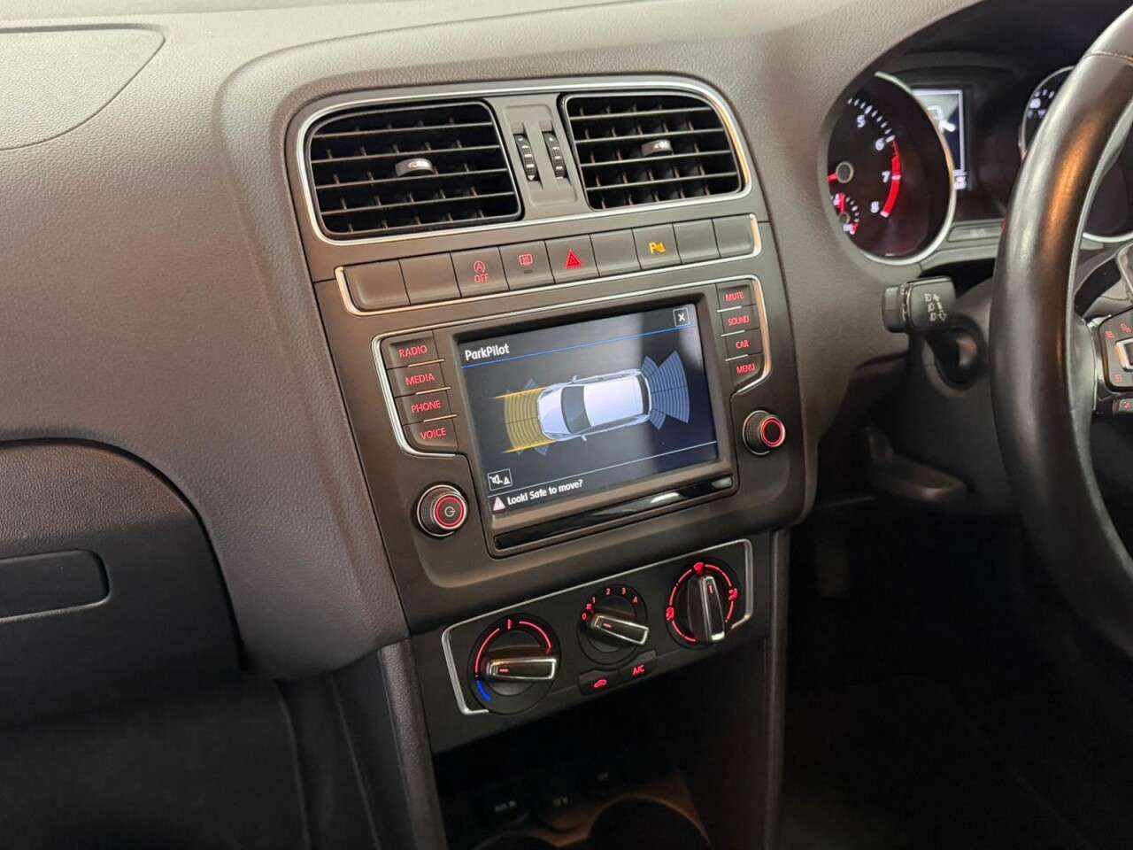 2017 VOLKSWAGEN POLO 2017 VOLKSWAGEN POLO