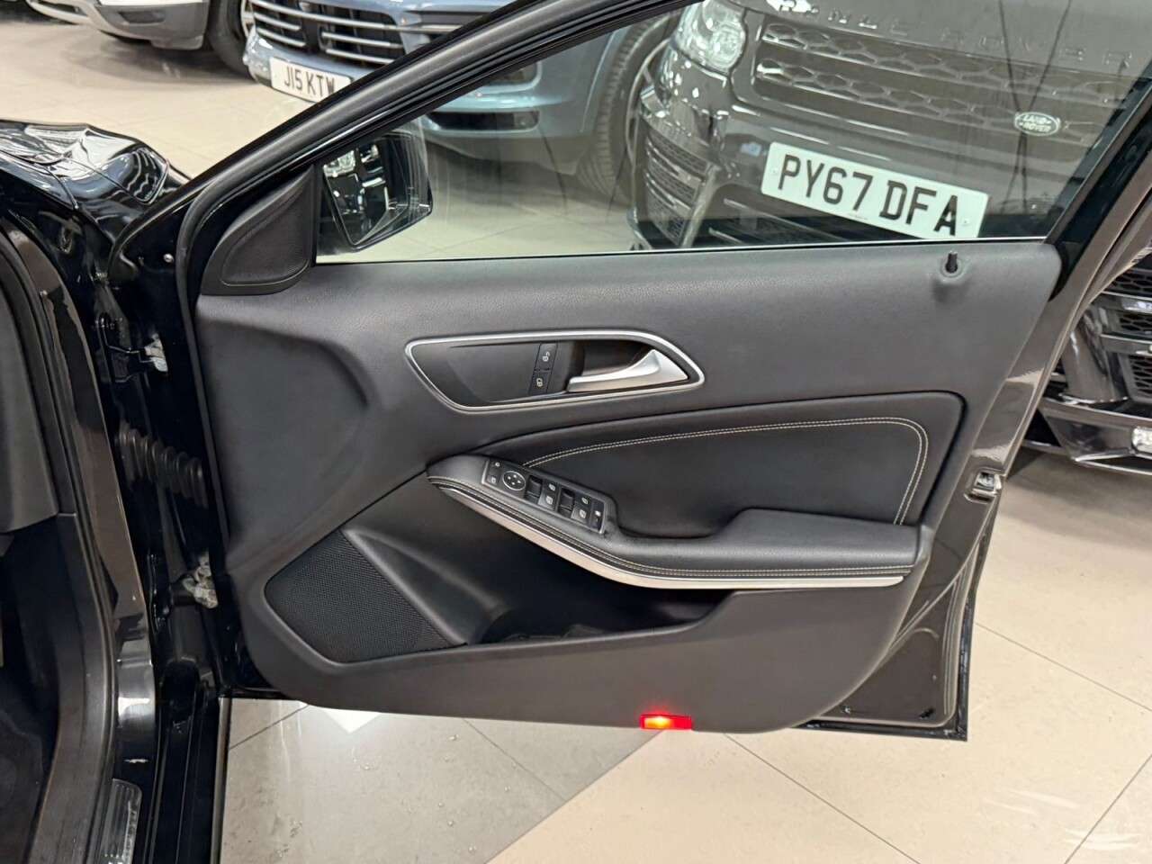 2017 MERCEDES-BENZ A-CLASS 2017 MERCEDES-BENZ A-CLASS