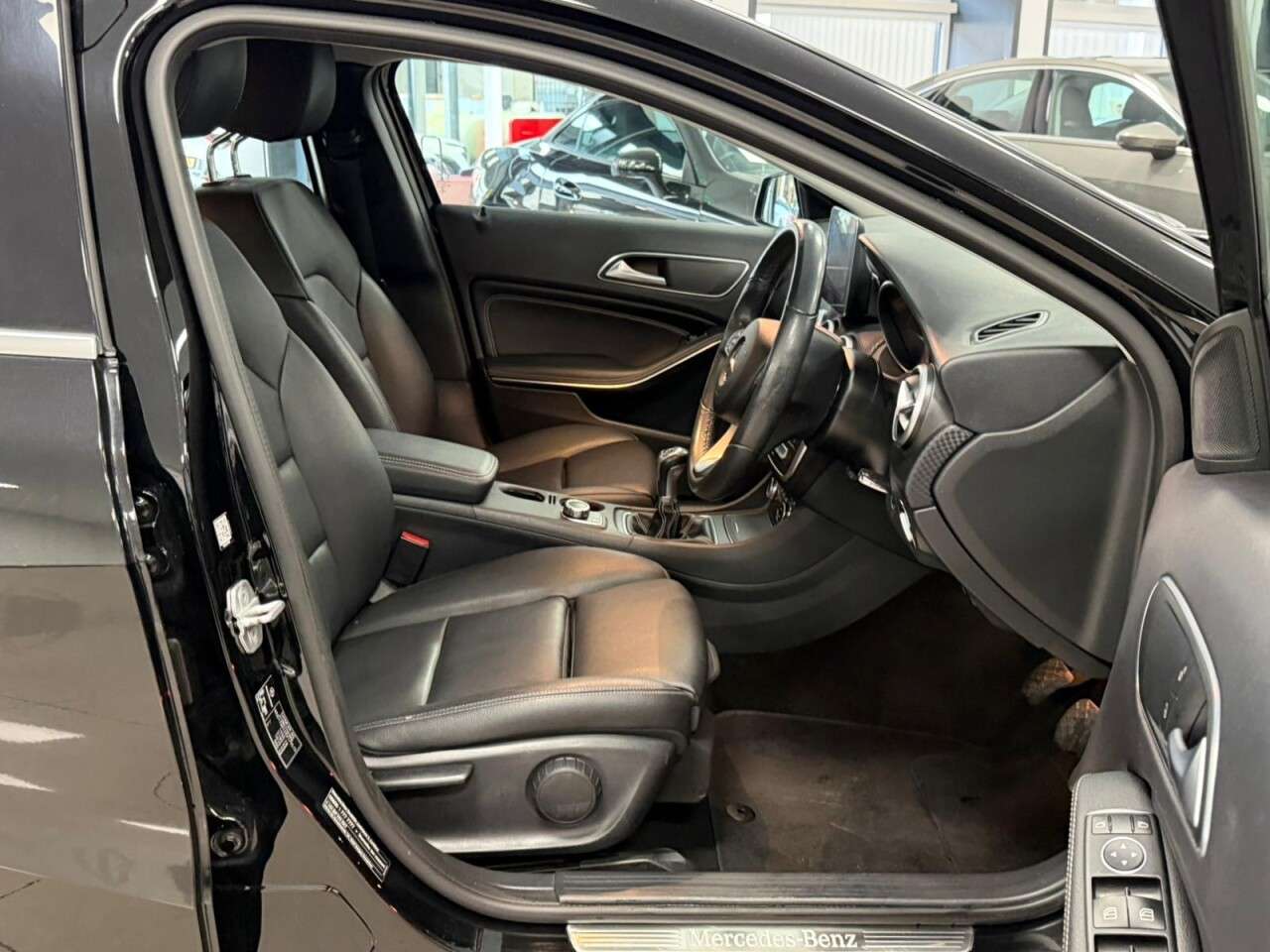 2017 MERCEDES-BENZ A-CLASS 2017 MERCEDES-BENZ A-CLASS