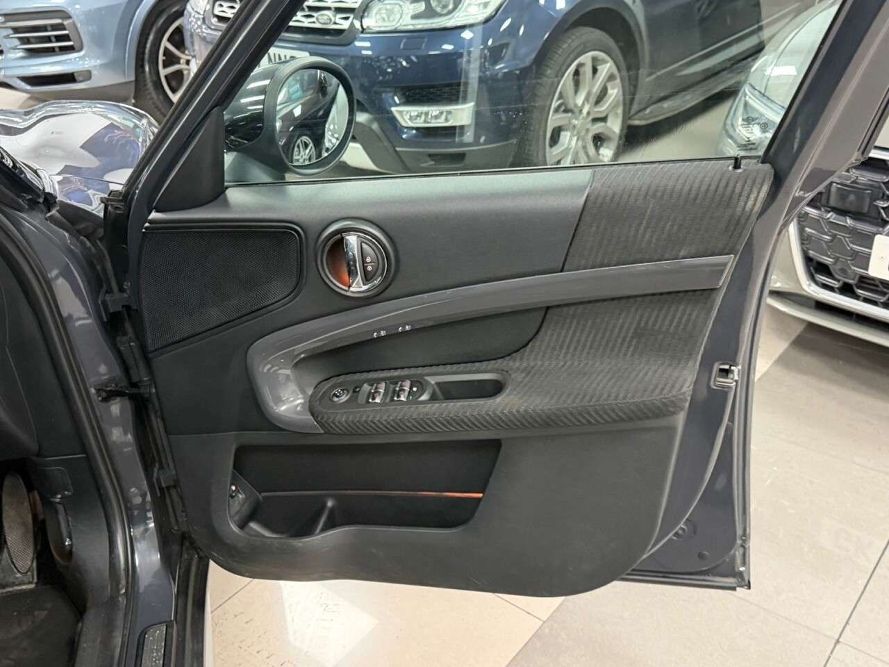 2017 MINI COUNTRYMAN 2017 MINI COUNTRYMAN