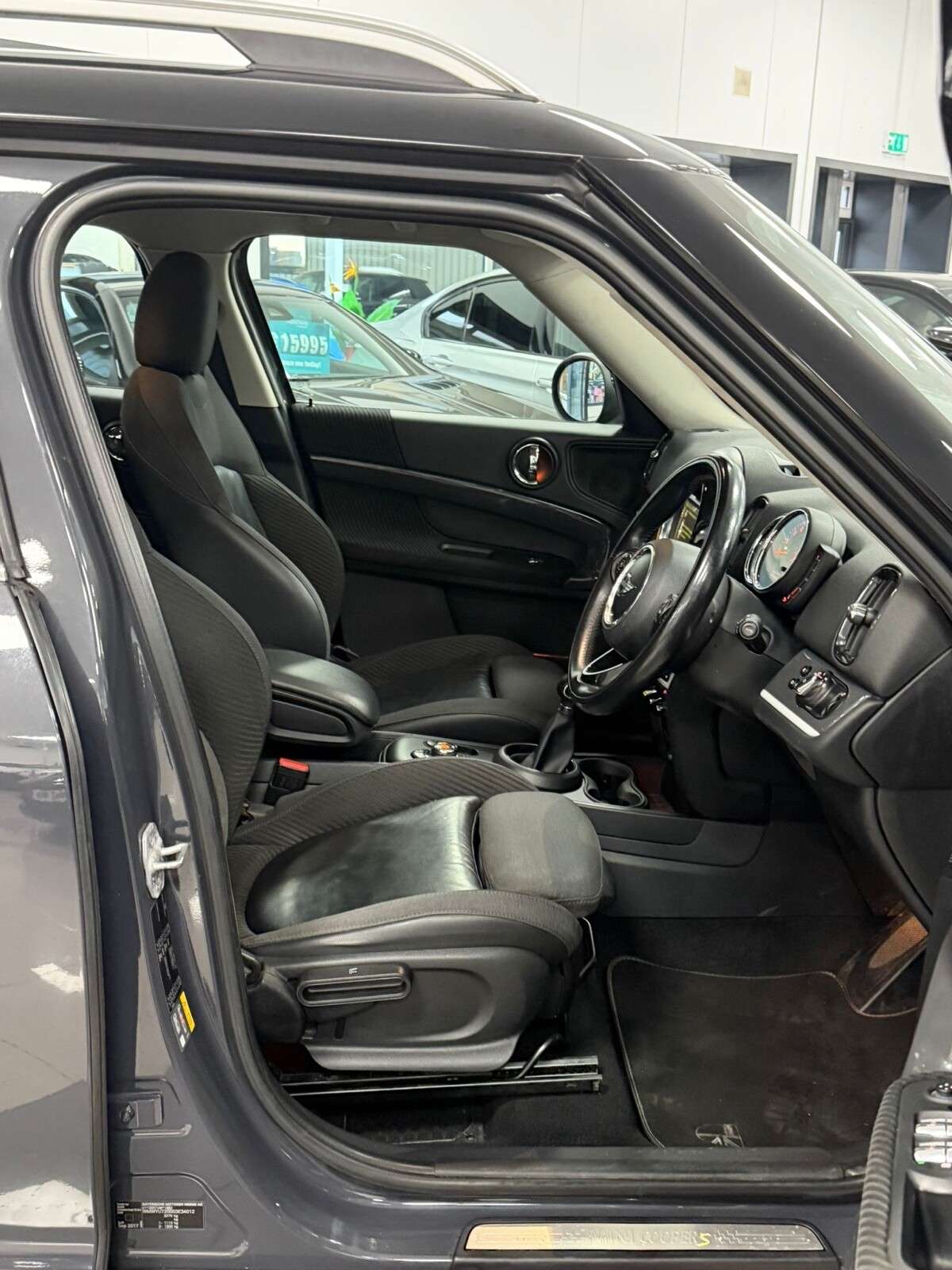 2017 MINI COUNTRYMAN 2017 MINI COUNTRYMAN