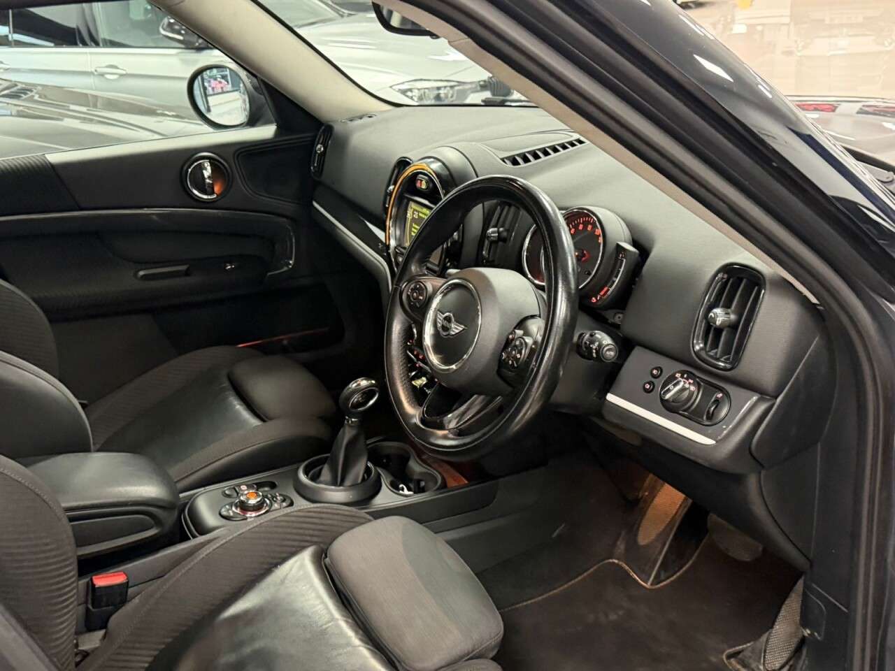 2017 MINI COUNTRYMAN 2017 MINI COUNTRYMAN