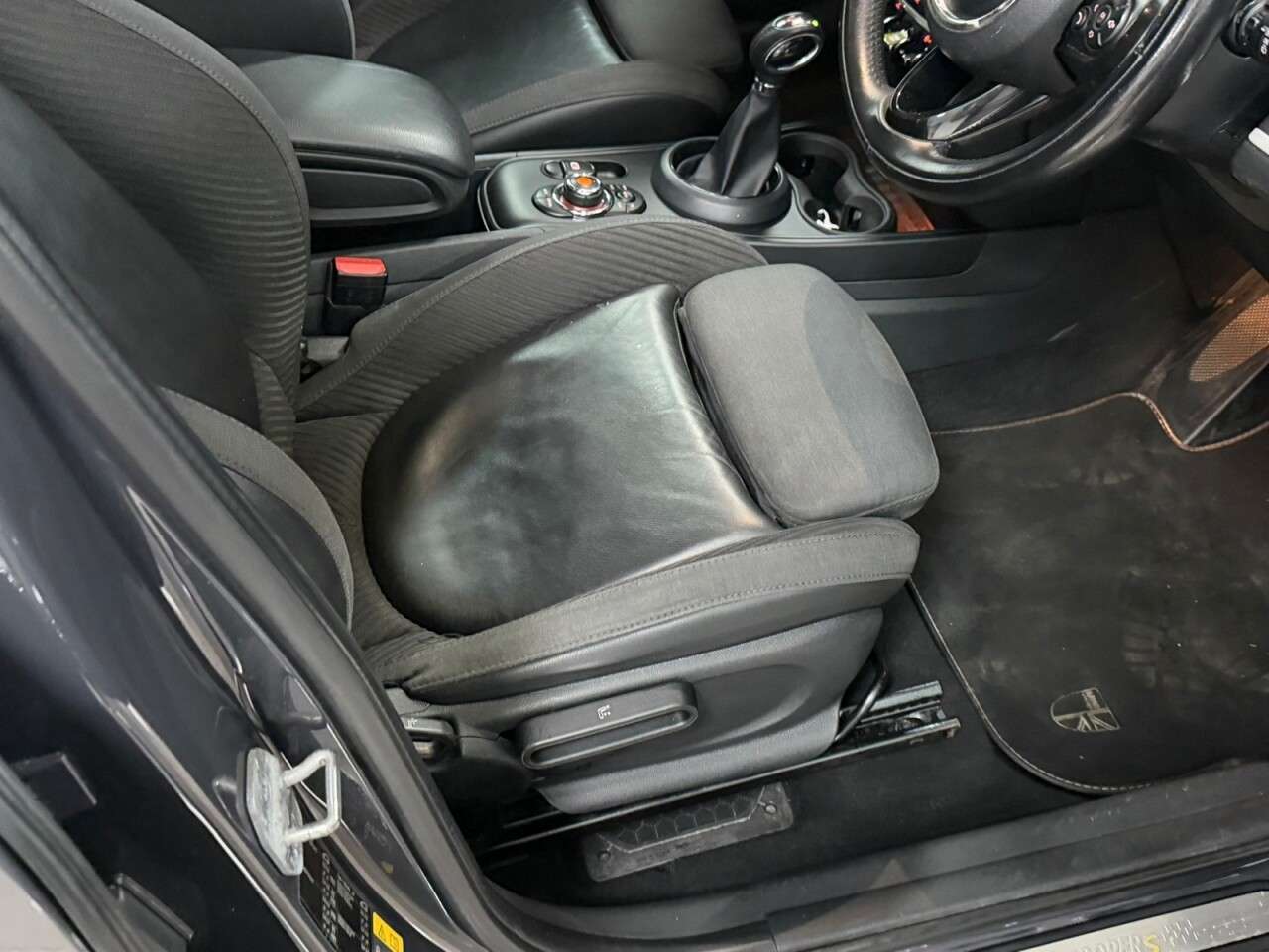 2017 MINI COUNTRYMAN 2017 MINI COUNTRYMAN