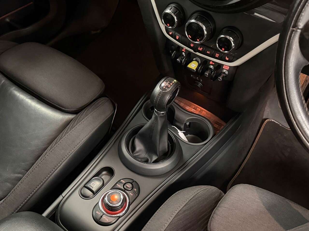 2017 MINI COUNTRYMAN 2017 MINI COUNTRYMAN