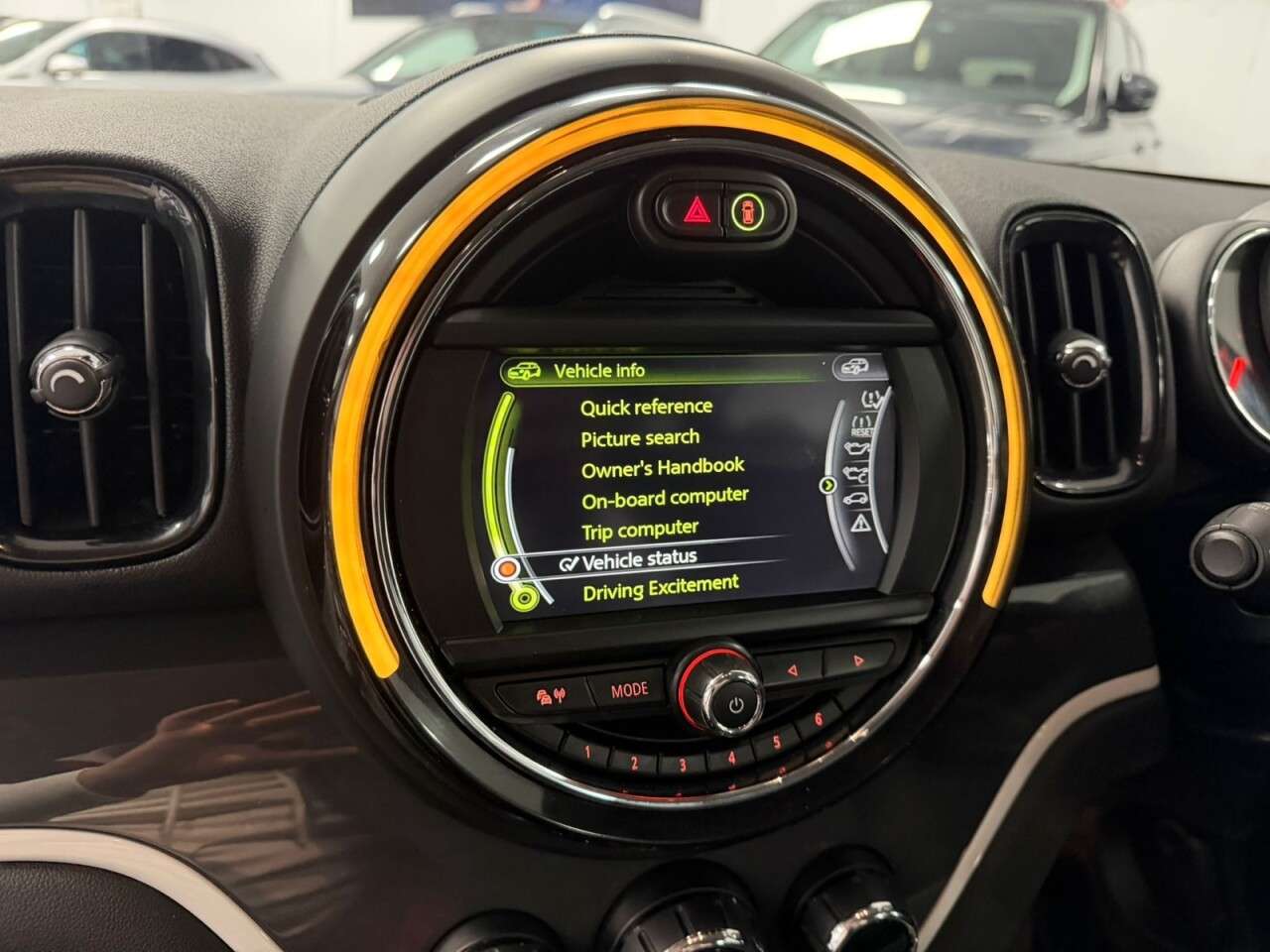 2017 MINI COUNTRYMAN 2017 MINI COUNTRYMAN