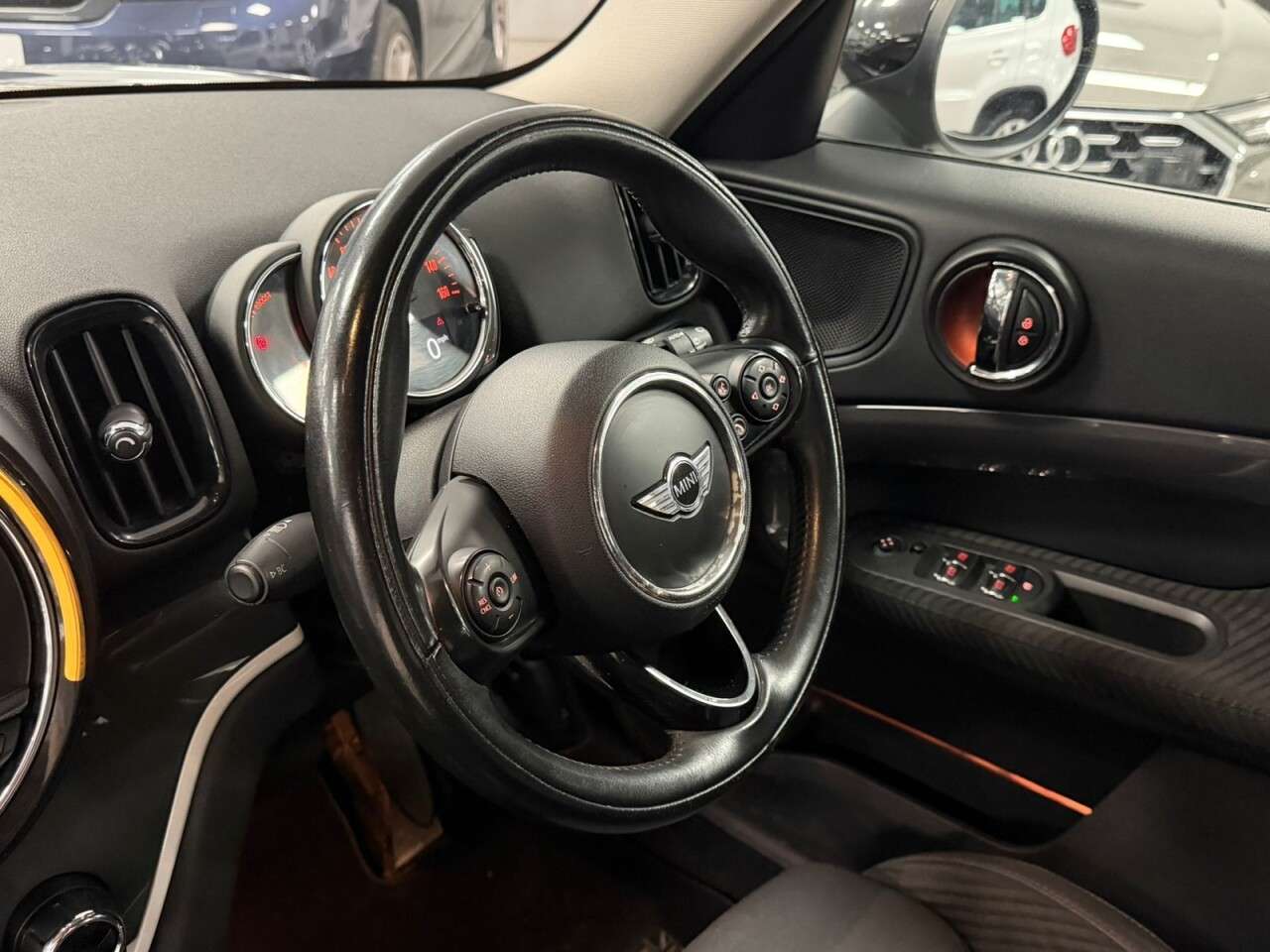 2017 MINI COUNTRYMAN 2017 MINI COUNTRYMAN