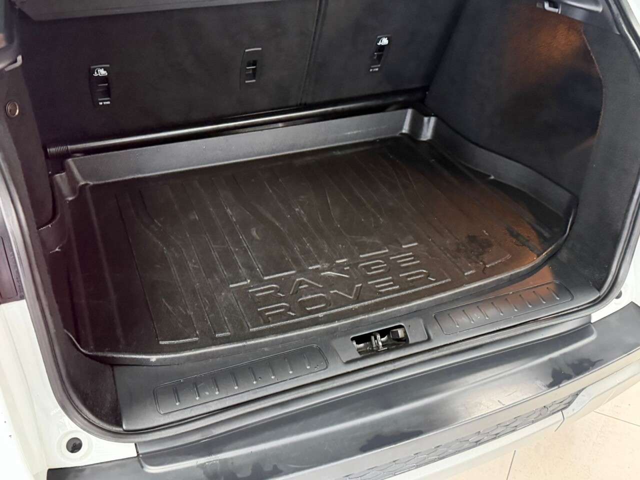 2018 LAND ROVER RANGE ROVER EVOQUE 2018 LAND ROVER RANGE ROVER EVOQUE